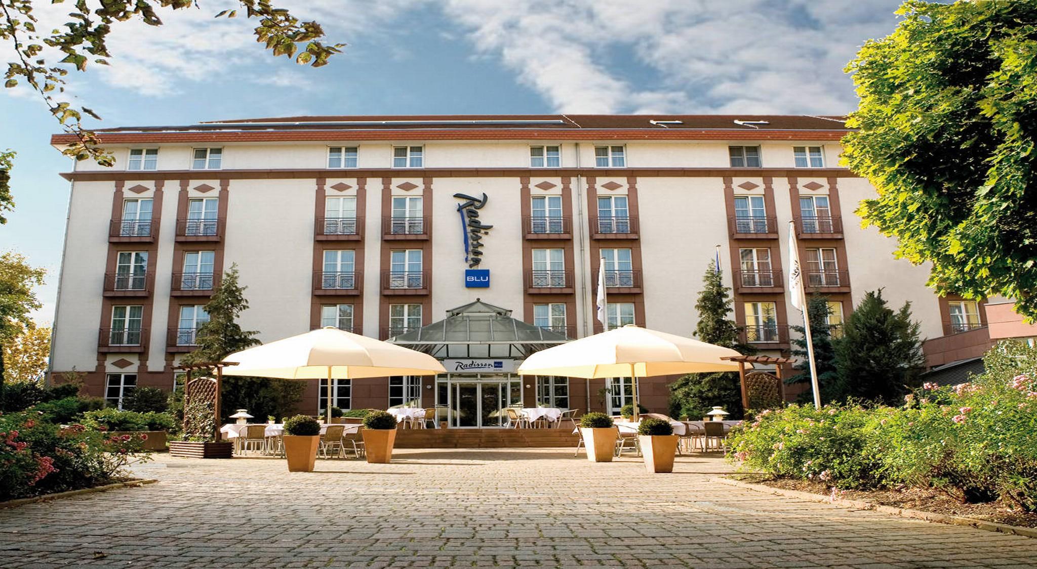 Radisson Blu Hotel Halle-Merseburg Buitenkant foto
